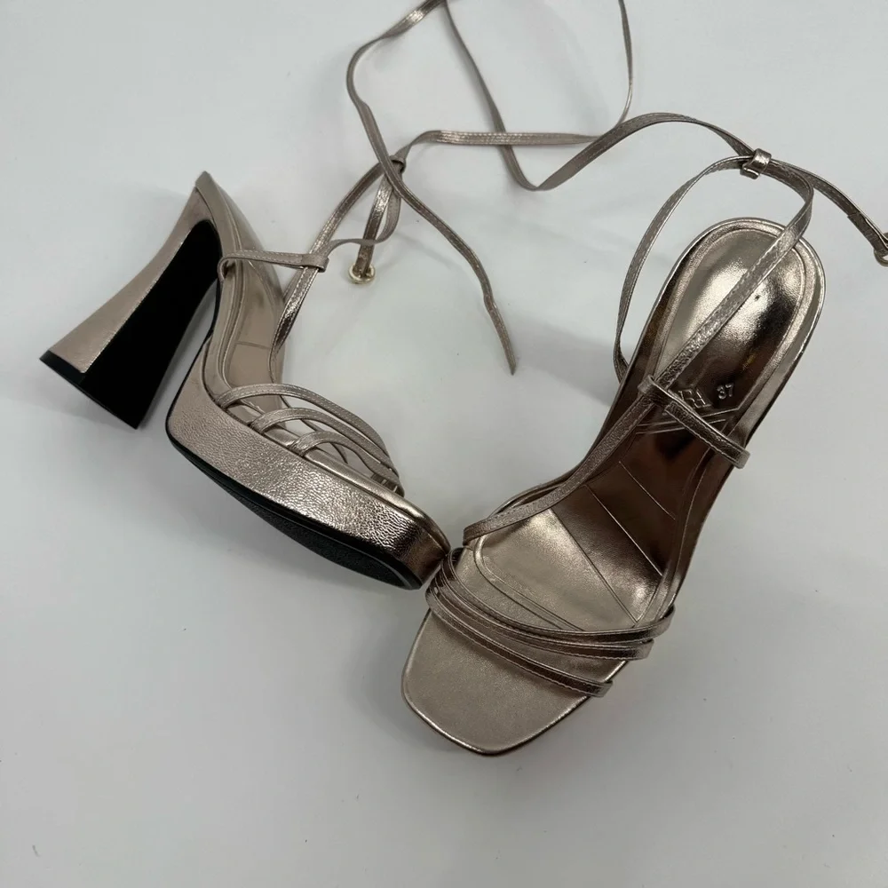 NEW Zara Bronze Metallic Block Heels